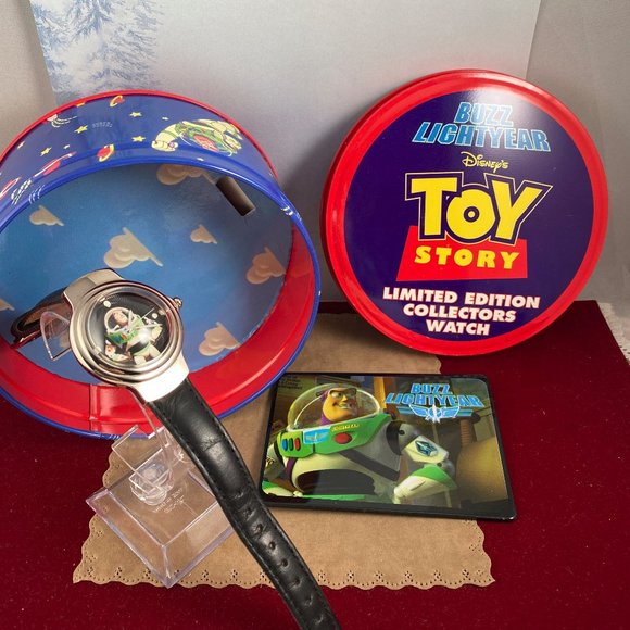 New Vintage Original Disney  Buzz Light Year Watch Defender of the Universe